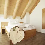 In By Slope & Sauna *