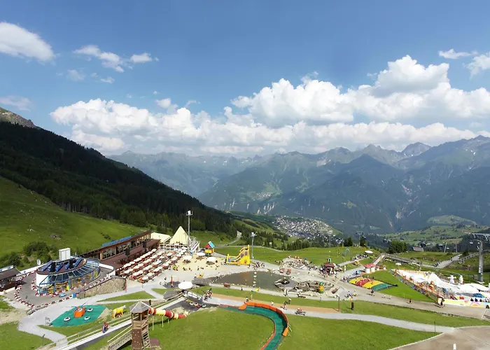 In By Slope & Sauna Ladis